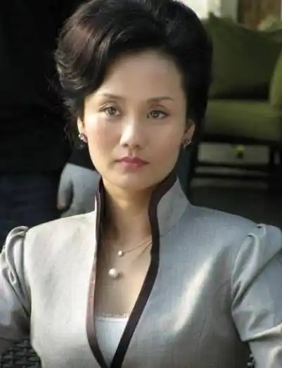 "儿子"是当红明星,女儿是奥运冠军,51岁的她是真正人生赢家_李颖_张翰