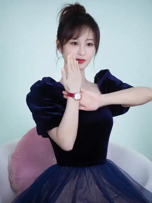 杨紫20210804小猴紫日志微博更新