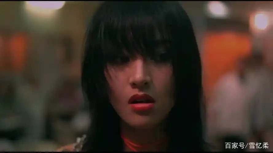 《堕落天使》:多年后突然看懂了,王家卫为李嘉欣安排的寂寞_黎明