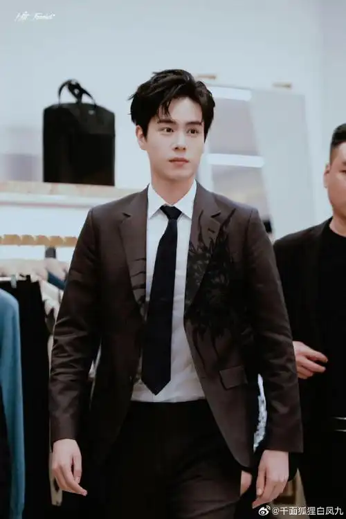 📍胡一天 上海paul smith活动🈶