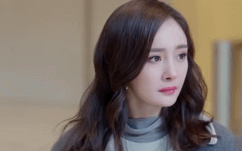 杨幂gif美女gif转头gif眼神gif