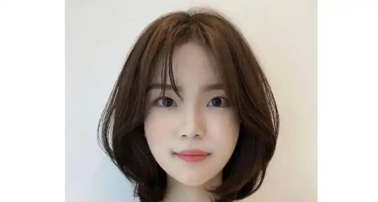 脸大脖子短胖女生发型