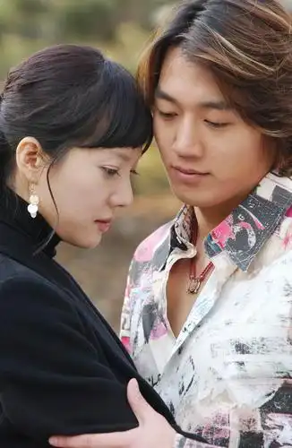 资料图片:韩国电视剧《说你爱我》精彩剧照(4)