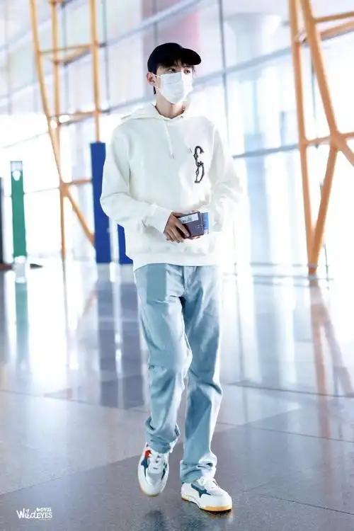 王俊凯 巴黎时装周##迪奥品牌大使王俊凯##王俊凯cl代言人