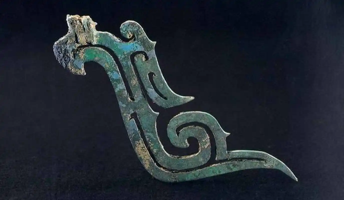 青铜鸟形饰(二号祭祀坑出土)#传统文化# #三星堆