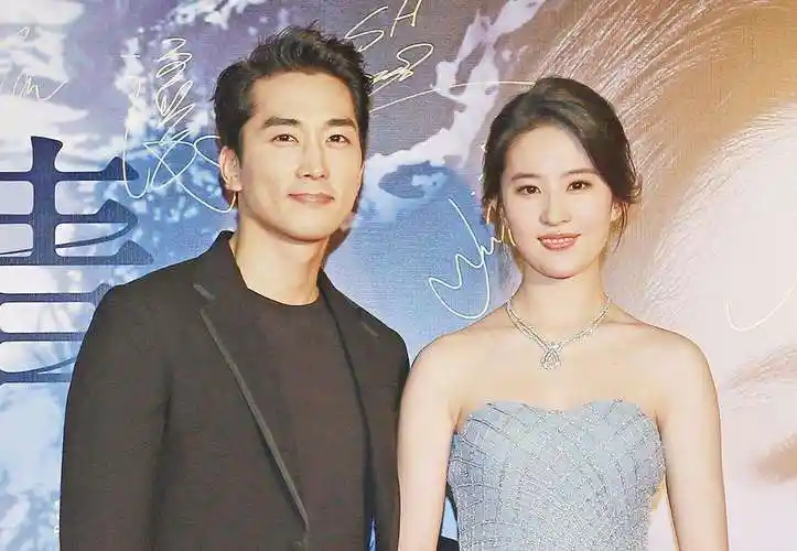 回顾刘亦菲宋承宪这段情一厢情愿的爱情注定无法长久
