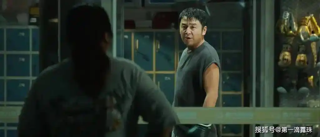 影片中这些隐藏细节彩蛋,你发现了几个_乐莹_昊坤_贾玲