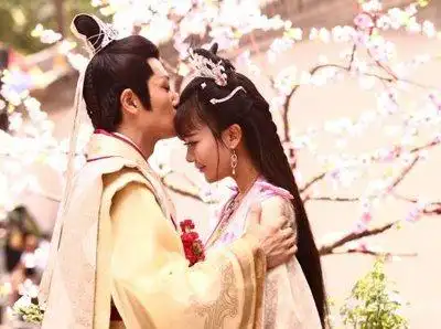 李宗翰李泰与海陆吻戏 海陆吻戏床大全