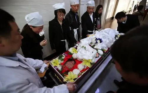 中国女登山家潘多逝世