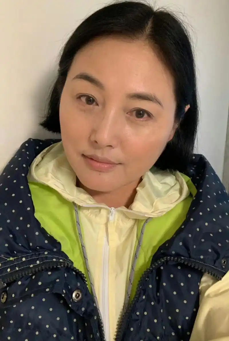 张延与张锦程夫妻二人算是娱乐圈中的一股清流.