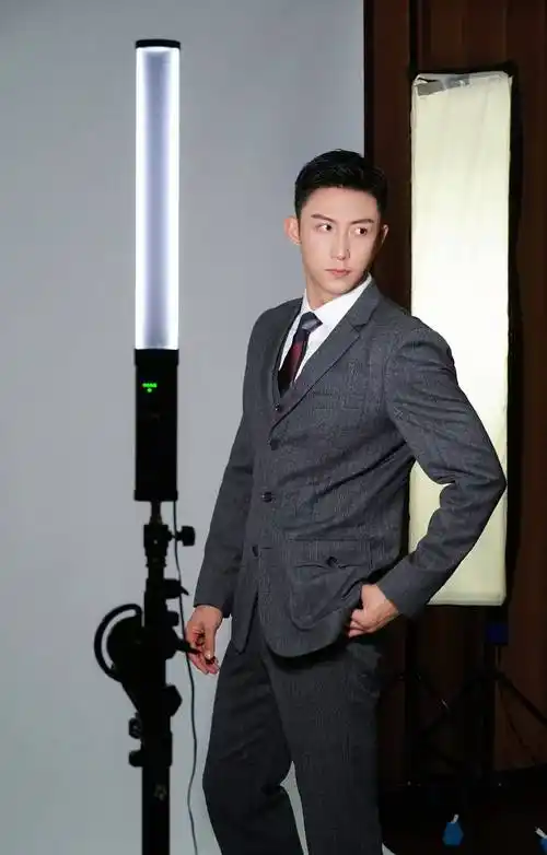 黄景瑜怎么可以这么帅?