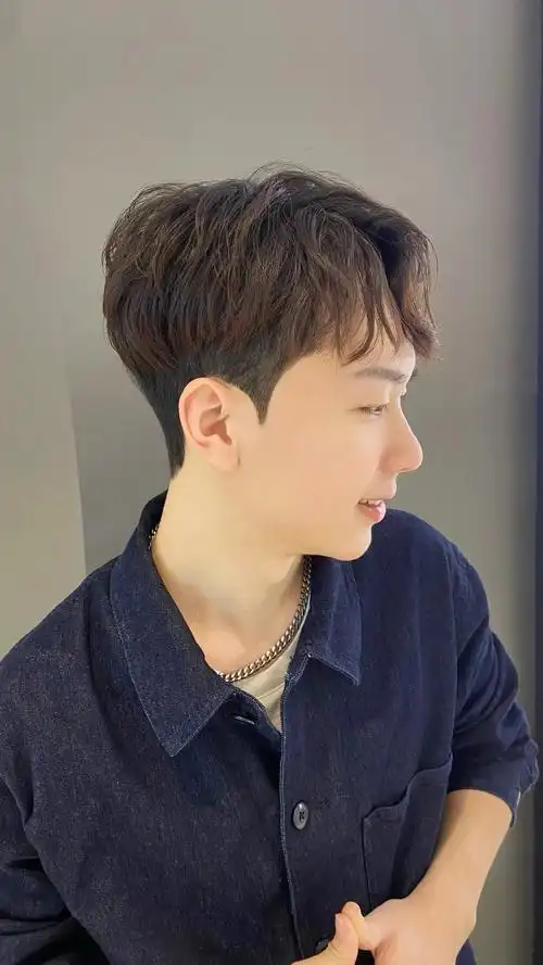 最具人气男士发型有哪些?这十几款少不了,简单时尚很炫酷 - 知乎