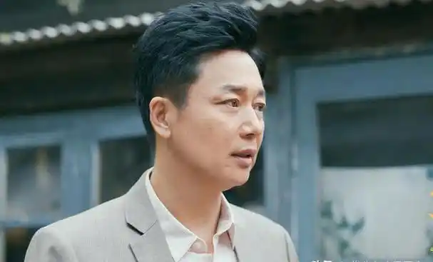 6位男明星,当红依旧无绯闻无情人,是娱乐圈里的好丈夫