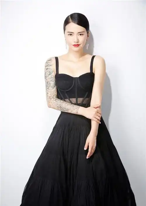 原创谭维维翻唱西游主题歌被批糟蹋经典原作者痛心整晚没睡好