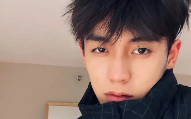 抖音直播8月3号-4号直播录屏.缺斤少两版.今天有工作的余.人鱼线的pdd