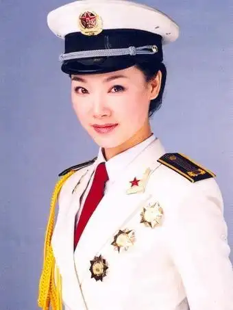 【图】吕薇歌唱家丈夫是谁 厚积薄发演唱《胡蝶之恋》