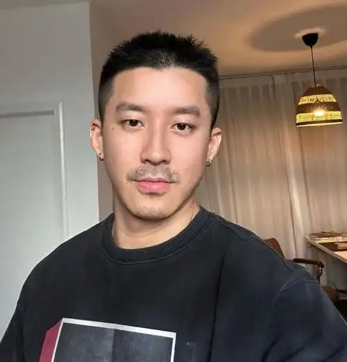 第1款:寸头短发发型