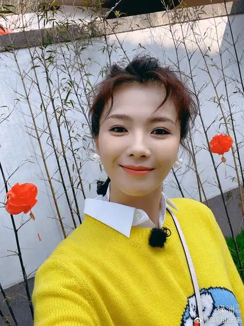 刘涛第一次当电灯泡真的瓦数不高啊哈哈哈哈哈哈