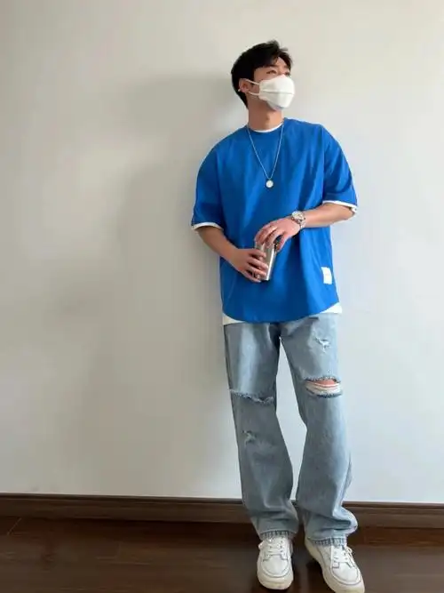 170130男生夏季蓝色t恤穿搭