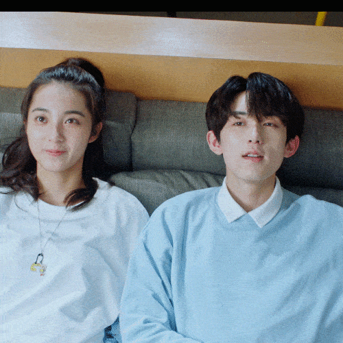 《谢谢让我遇见你》甜蜜上线,郭俊辰,万鹏演绎最美初恋