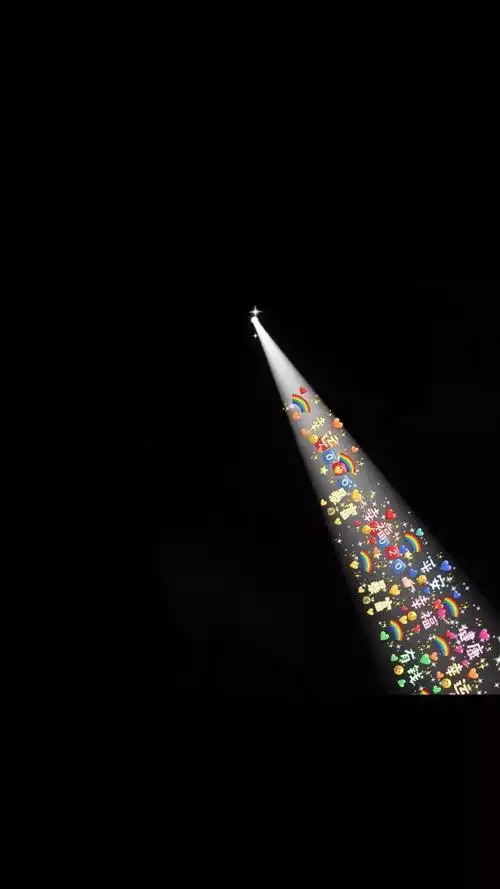 最近超火的朋友圈背景图抖音一束光封面图