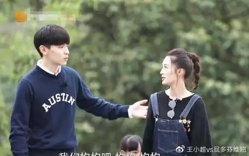 邓伦被曝明年档期已排到下半年与李沁有望合作目前在等官宣