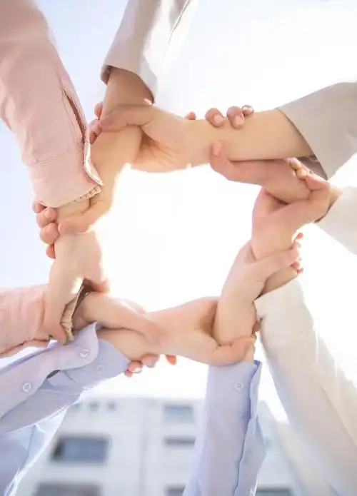 商务交谈胜利成功图片