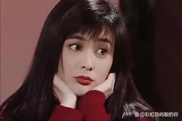 出道即巅峰的关之琳,却将一手好牌打得稀烂,清纯玉女变"御女"