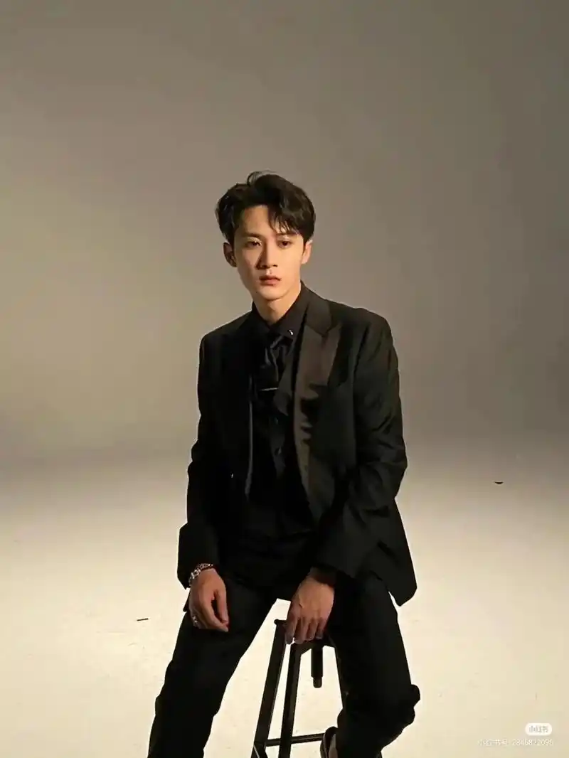 檀健次 人生中第1个老婆,嘿嘿嘿.嘿嘿嘿. - 抖音