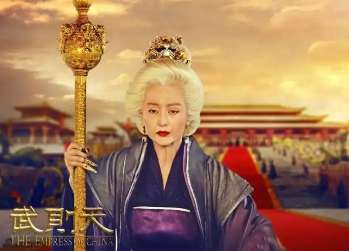 三版武则天电视剧,为何刘晓庆演的最好?神奇化妆术演绎14-80岁