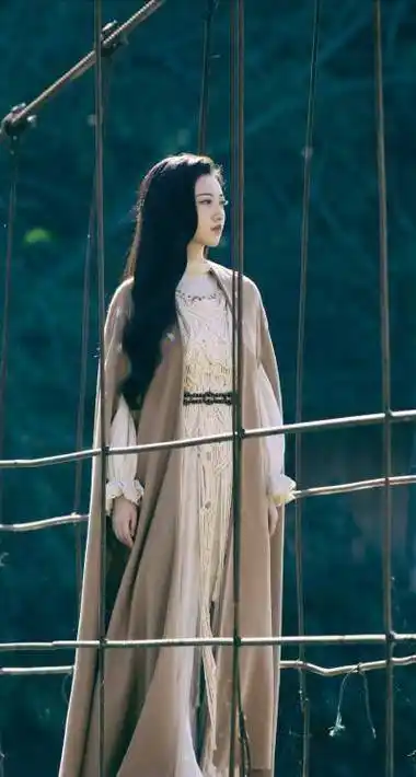 192021222324你觉得司藤的哪套衣服最好看呢?