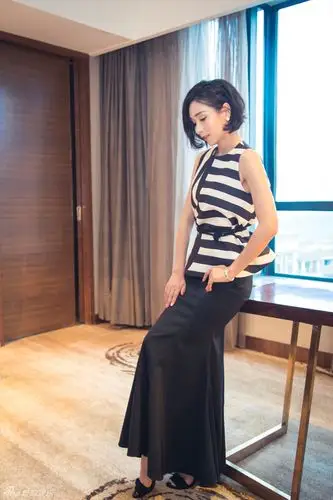 杨恭如短发惊艳