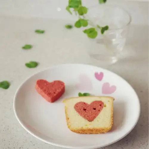 摩小亚做的爱心巧克力蛋糕