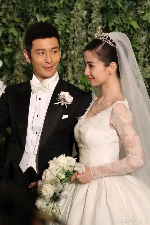 angelababy回忆初恋,路过曾经结婚地方,坦然面对人生婚姻的感叹