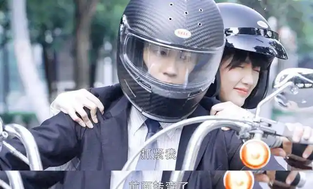 原创毛晓彤新恋情疑曝光三年前被劈腿如今事业爱情双开花恭喜