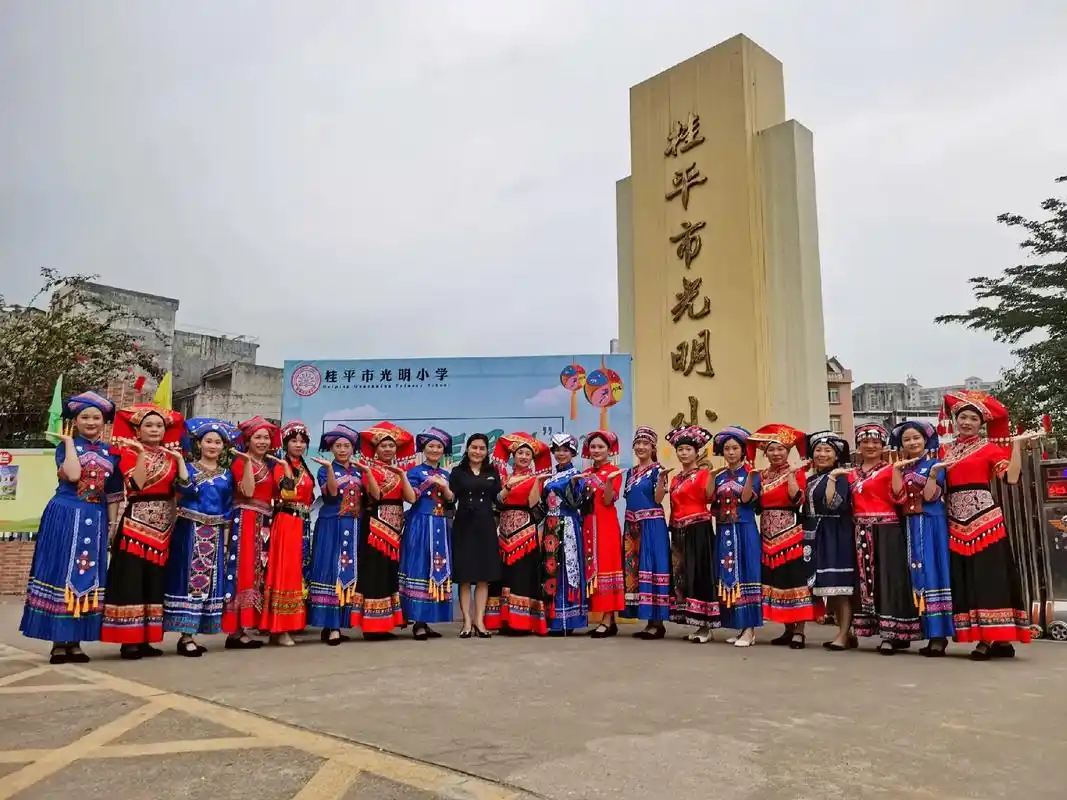 广西三月三 #多彩三月三,浓浓壮乡情 - 抖音