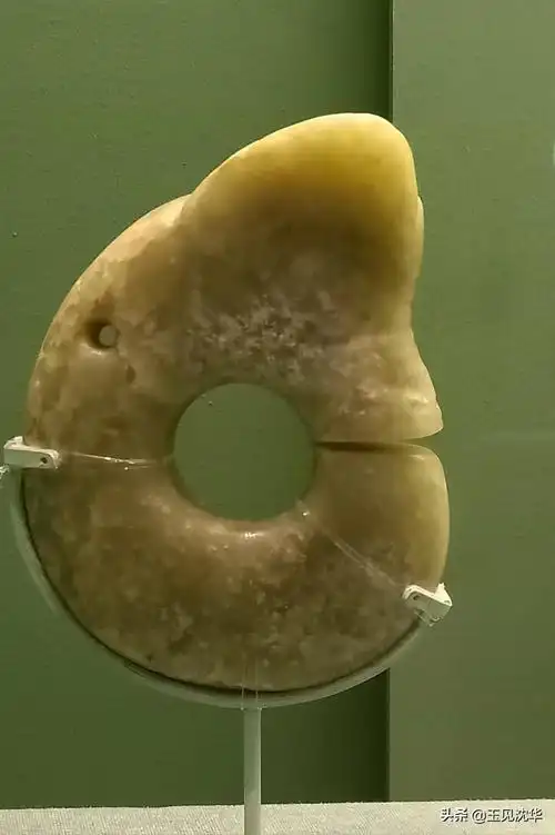 沈华:玉器的收藏知识之红山文化玉器代表性器物