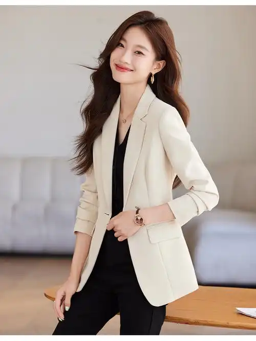 休闲西装外套女2024秋季新款高级感气质职业装通勤简约小西服上衣