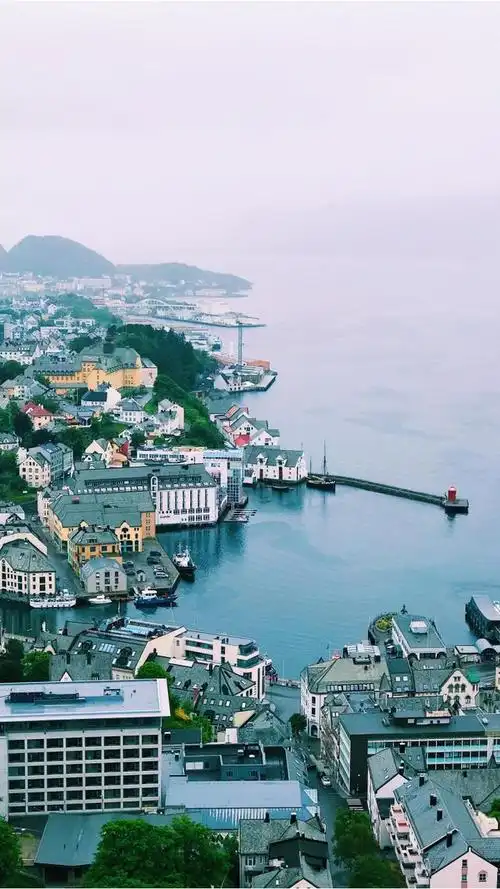 华为手机壁纸超清全面屏海边,华为手机用上美爆了