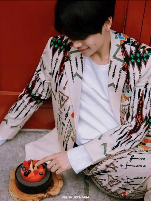 林彦俊bluecharm阅世