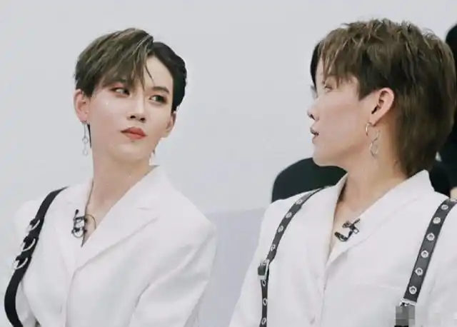 青你2走了一个林凡剩下陆柯燃和刘雨昕答案已经很明显