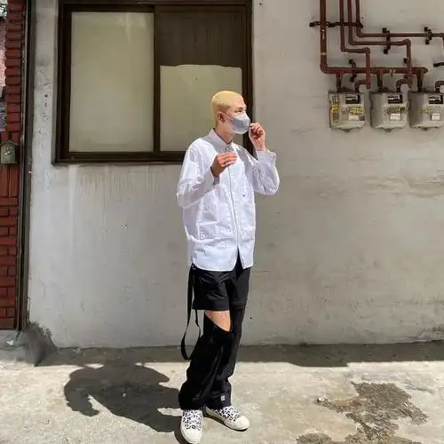 男生寸头00染发