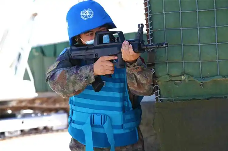 致敬!守卫和平的中国蓝盔