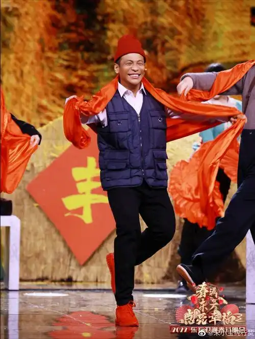 宋小宝变帅了!本人回应勇闯"爱豆圈":瞒不住了,哥对这次的爆改很满意