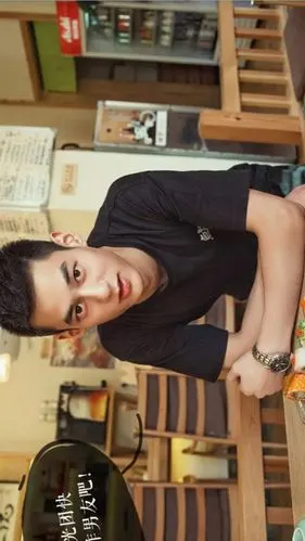 王炎180cm 120斤 9月3日 @王炎我wayne