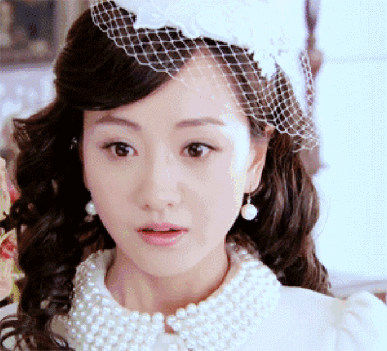 千金女贼低头杨蓉思考gif动图_动态图_表情包下载_soogif