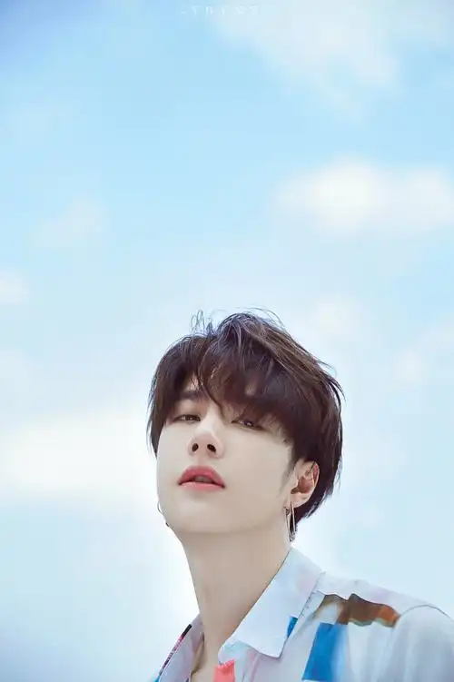 鲜橙派 修图 @uniq-王一博 - 堆糖,美图壁纸兴趣社区