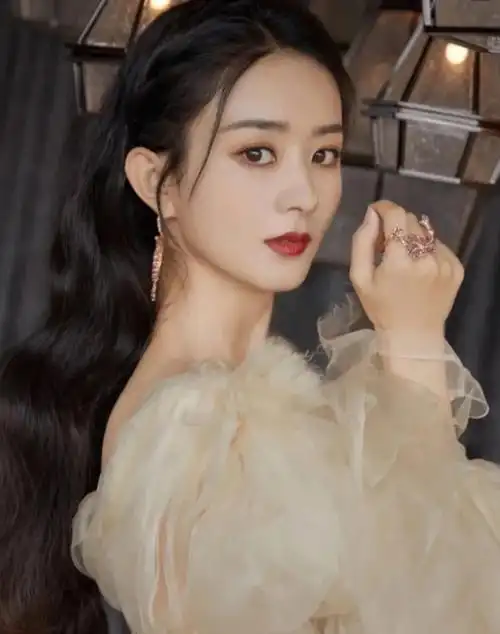 颖宝还是很漂亮的