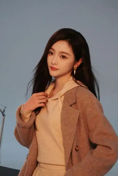 oo&vv品牌代言人吴宣仪