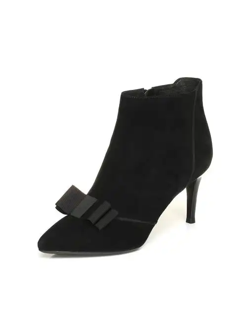 百思图冬季羊绒皮蝴蝶结尖头优雅细高跟女皮靴短靴黑色